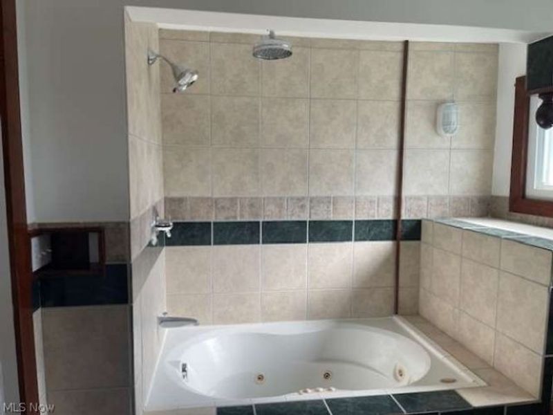 1396 Madison Avenue, Lorain, OH 44053 Photo 12