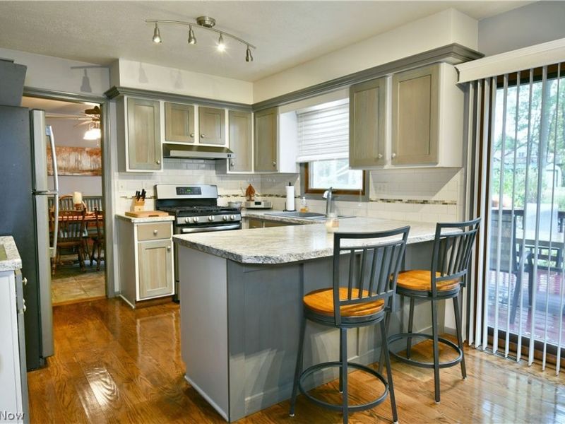541 Stoneybrook Lane, Canfield, OH 44406 Photo 8