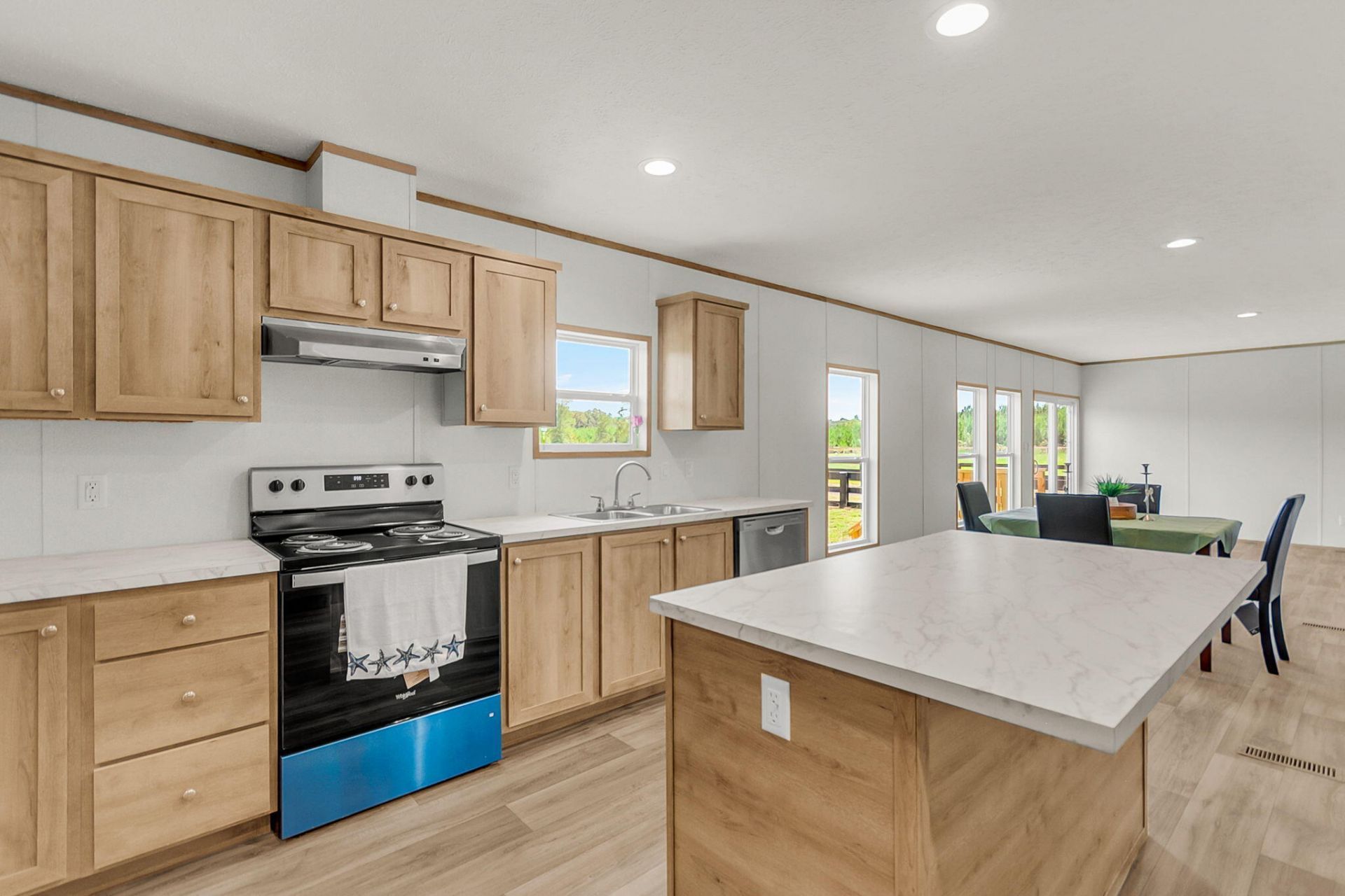 571 Sandridge Road Photo 14
