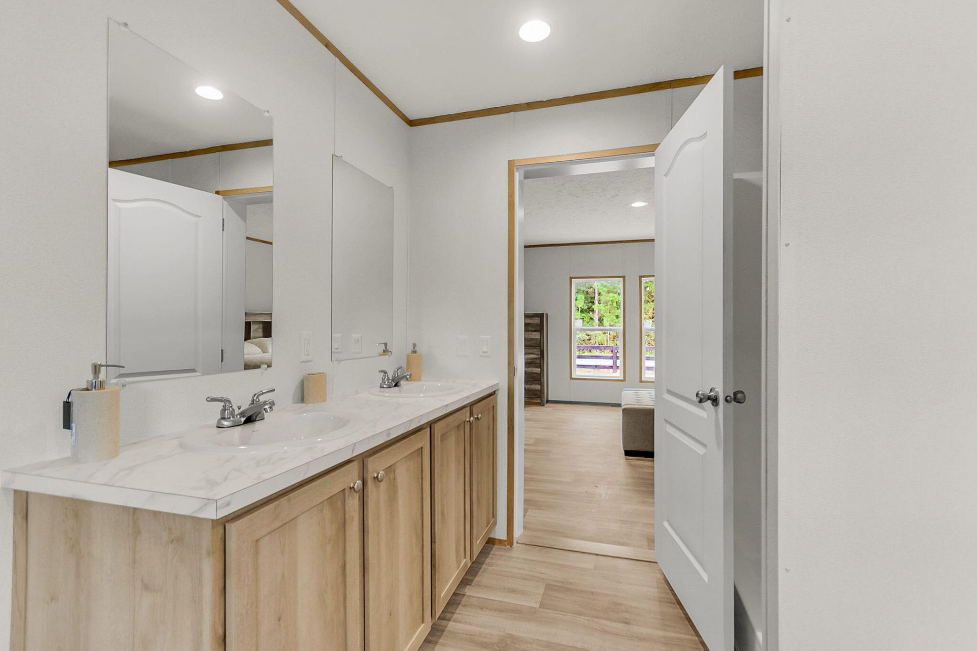 571 Sandridge Road Photo 28