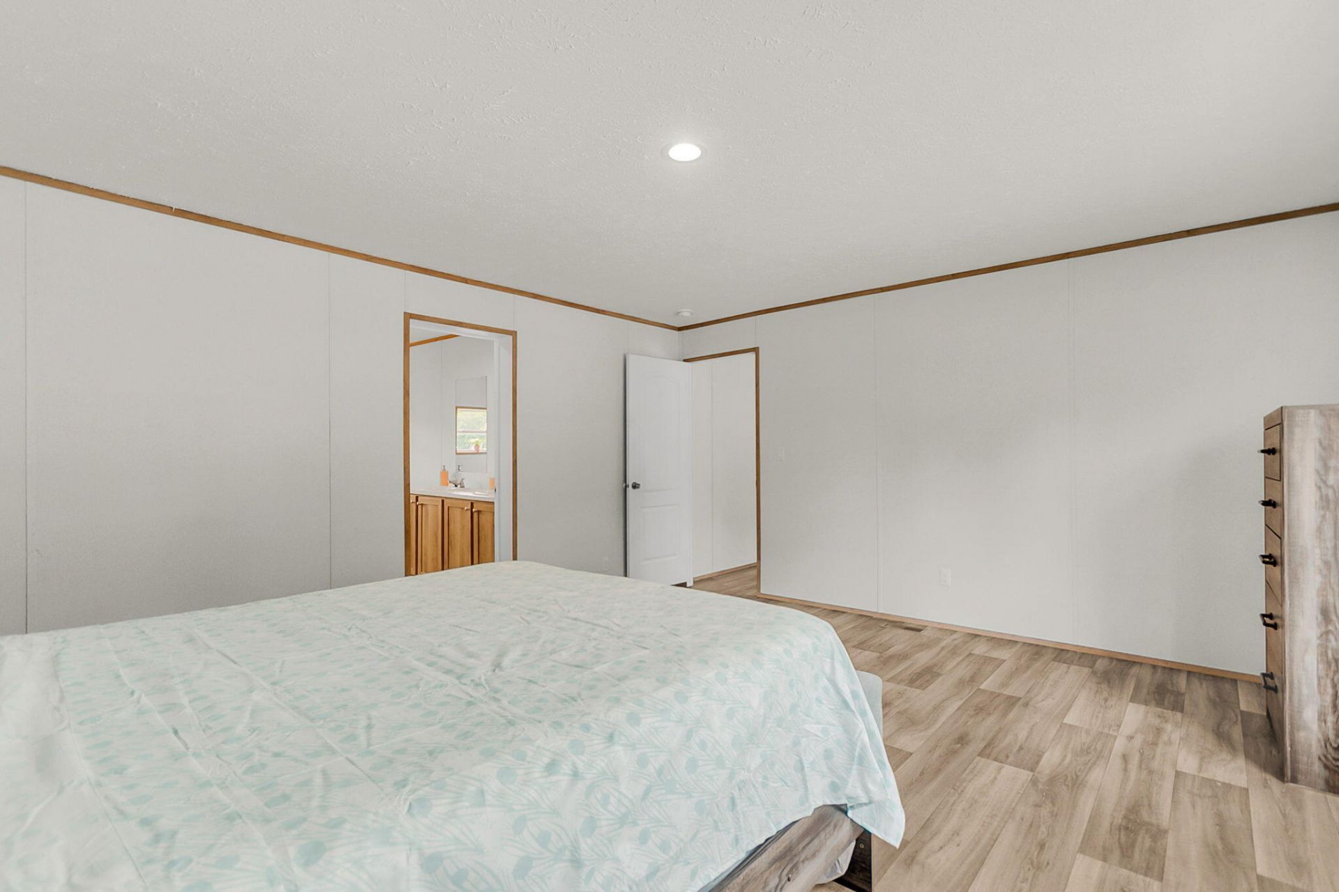 571 Sandridge Road Photo 31