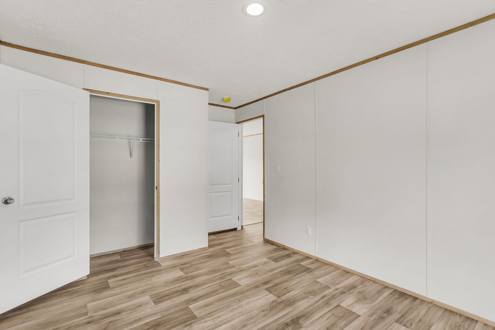 571 Sandridge Road Photo 36