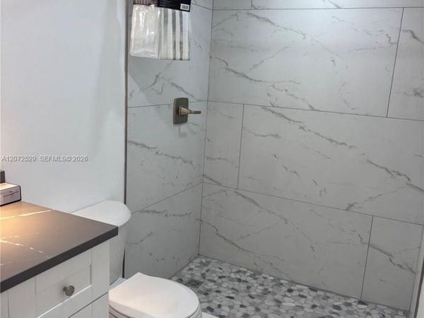 701 Three Islands Blvd , Unit 320, Hallandale Beach, FL 33009