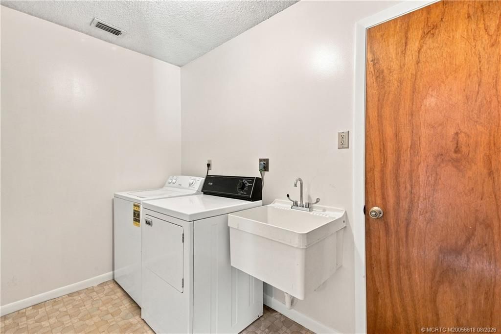 2101 SE Dolphin Road, Port Saint Lucie, FL 34952 Photo