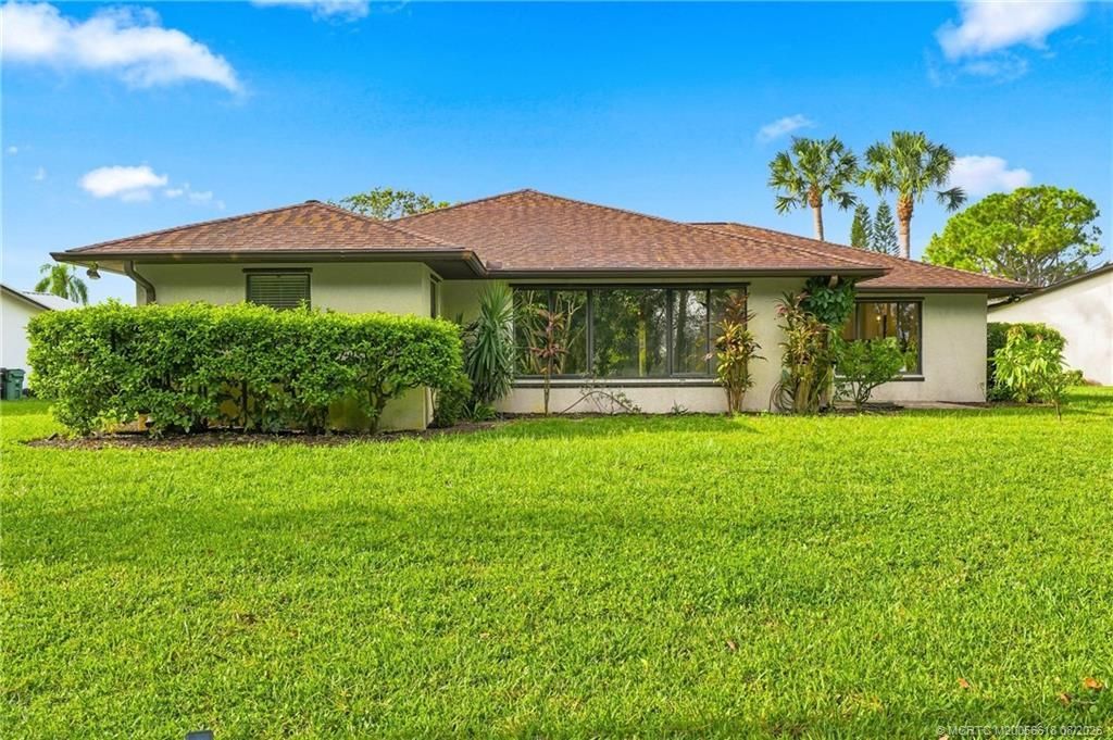 2101 SE Dolphin Road, Port Saint Lucie, FL 34952 Photo