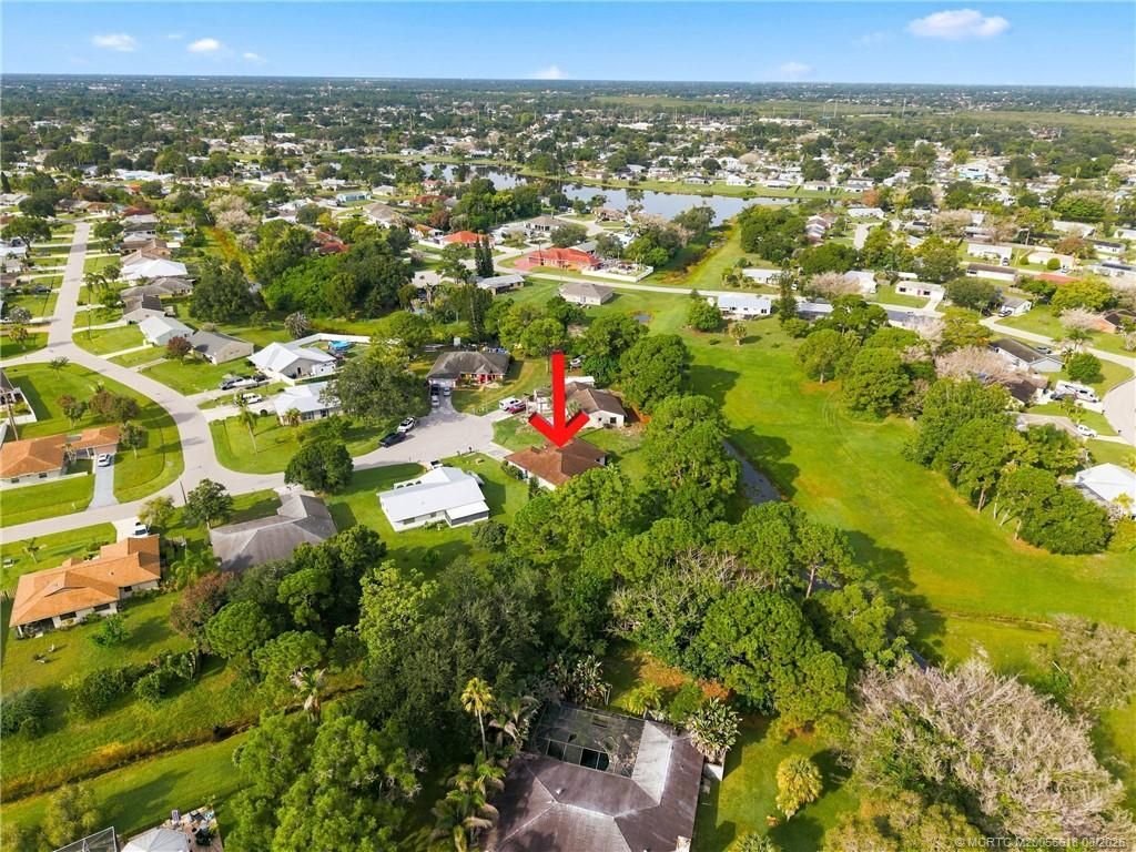 2101 SE Dolphin Road, Port Saint Lucie, FL 34952 Photo