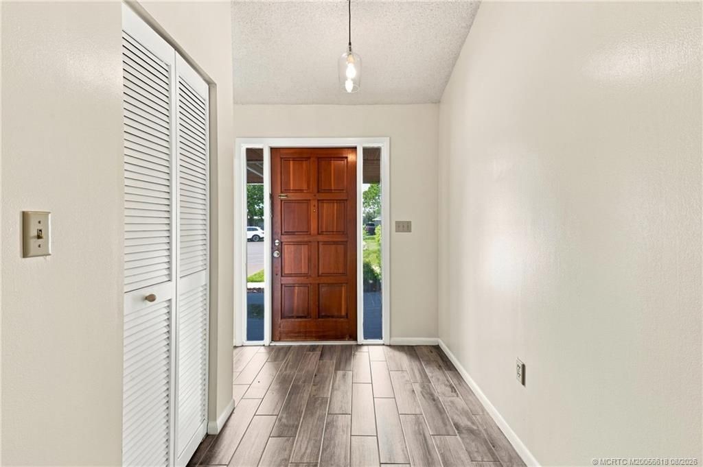 2101 SE Dolphin Road, Port Saint Lucie, FL 34952 Photo