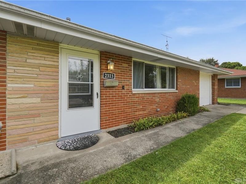 2313 Candlewood Drive, Kettering, OH 45419 Photo 5