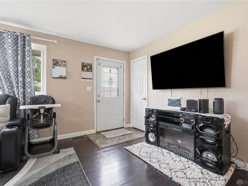 2313 Candlewood Drive, Kettering, OH 45419 Photo 6