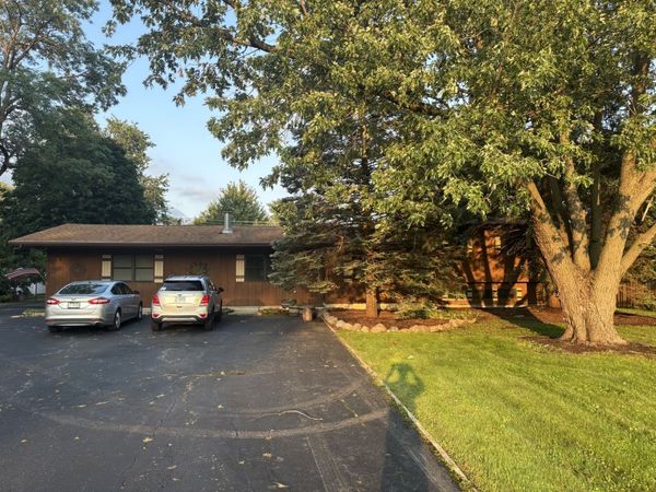 17131 Ozark Avenue , Tinley Park, IL 60477