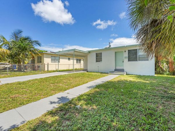 1208 W 32ND Street, Riviera Beach, FL 33404