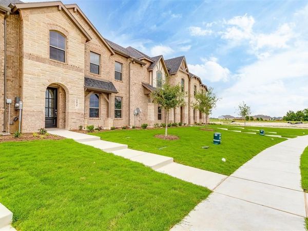 1529 HOmeplace Circle, Mansfield, TX 76063