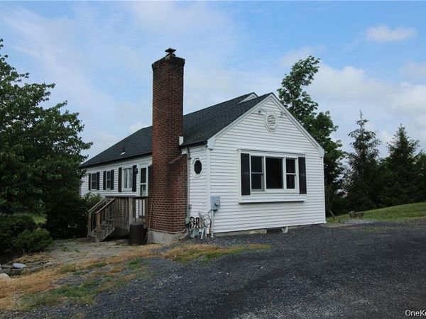 1915 Kings Highway, Chester, NY 10918