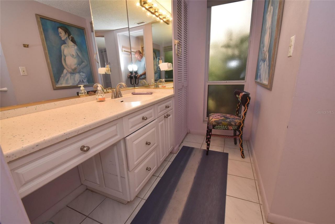 1709 Clower Creek Drive, Unit BR 104, Sarasota, FL 34231 Photo