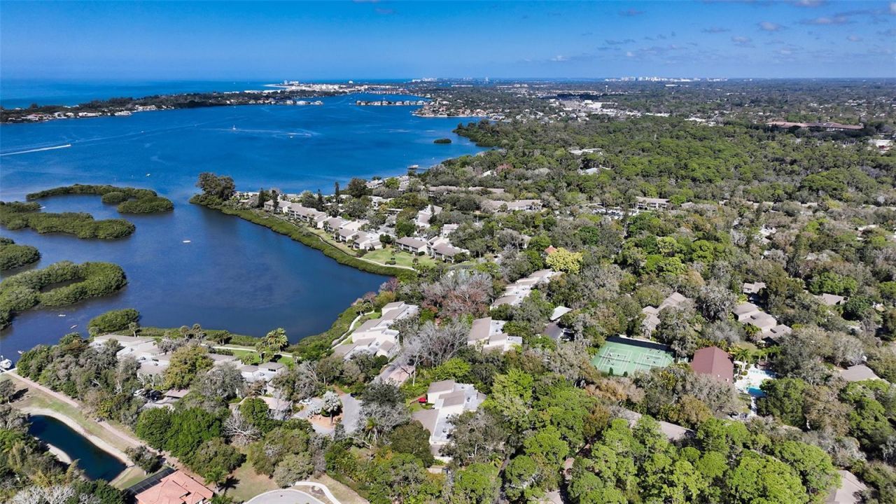 1709 Clower Creek Drive, Unit BR 104, Sarasota, FL 34231 Photo
