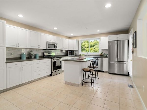 2101 Old Bridge Ln, Unit 2101, Bellingham, MA 02019