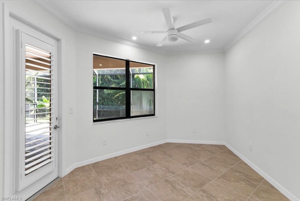9357 Glenforest Dr, Naples, FL 34120 Photo