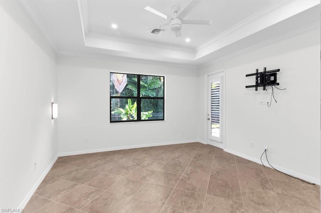 9357 Glenforest Dr, Naples, FL 34120 Photo