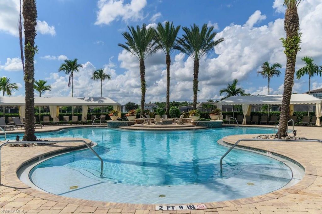9357 Glenforest Dr, Naples, FL 34120 Photo