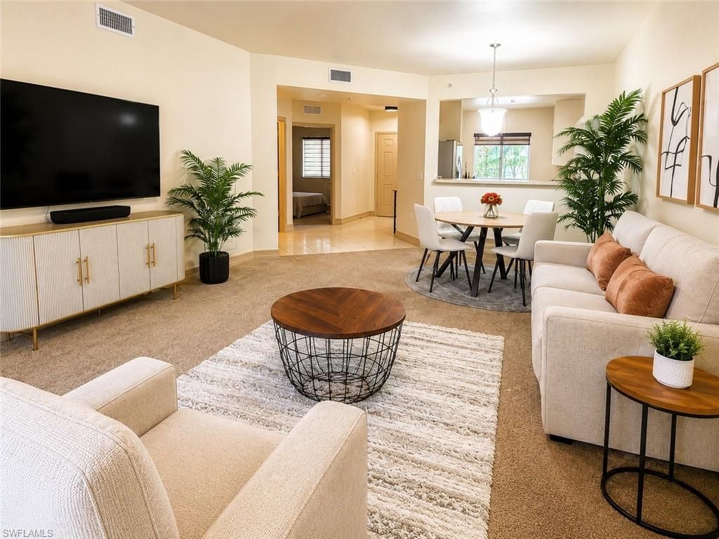 7839 Regal Heron Cir, Unit 202, Naples, FL 34104 Photo