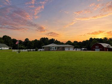 3259 KY-1748, Fancy Farm, KY 42039