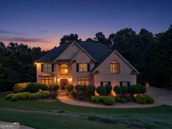 7741 Windswept Way, Douglasville, GA 30135