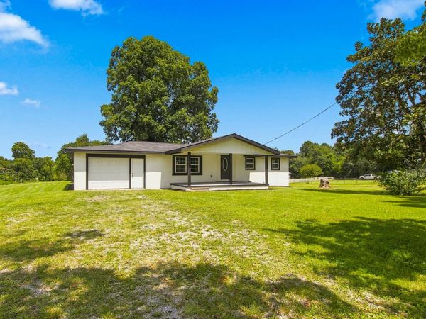 1391 S 20th Ave , Gruetli Laager, TN 37339