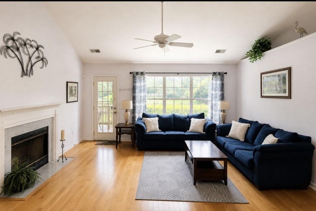 2963 Loebs Court Photo 4