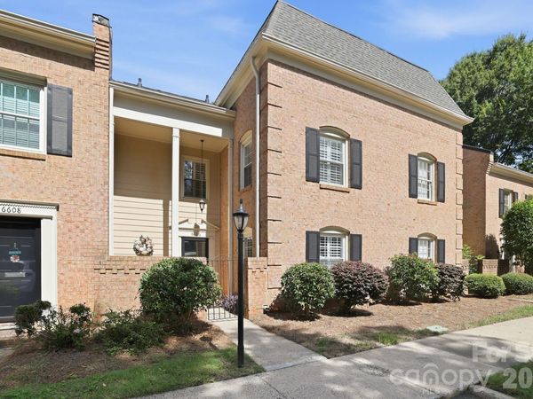 6606 Bunker Hill Circle, Charlotte, NC 28210