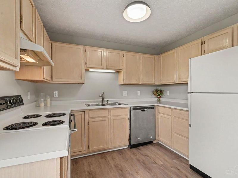 7343 Ridgepoint Drive, Unit 310, Cincinnati, OH 45230 Photo 10