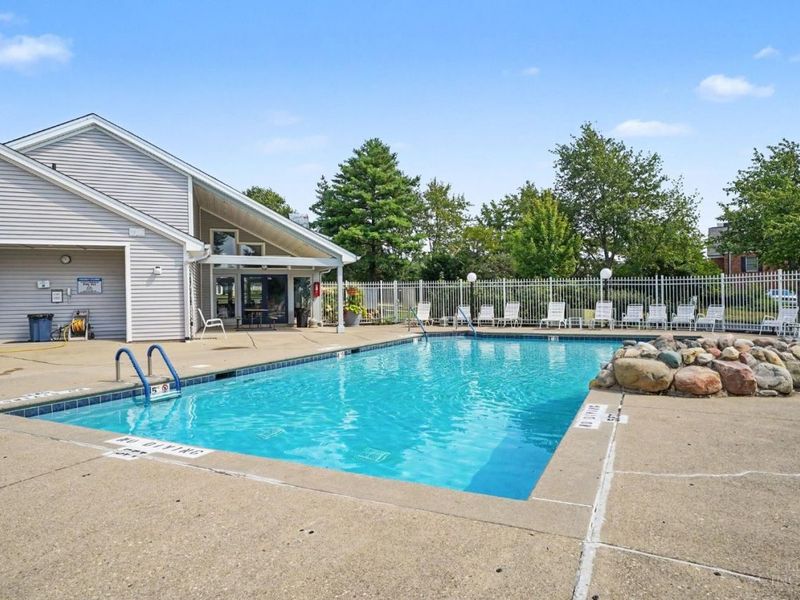 7343 Ridgepoint Drive, Unit 310, Cincinnati, OH 45230 Photo 25