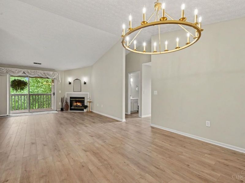 7343 Ridgepoint Drive, Unit 310, Cincinnati, OH 45230 Photo 4
