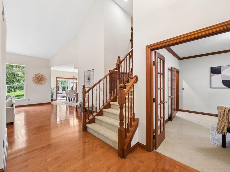 9245 Creighton Drive, Powell, OH 43065 Photo 5