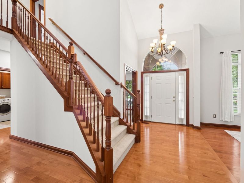 9245 Creighton Drive, Powell, OH 43065 Photo 6