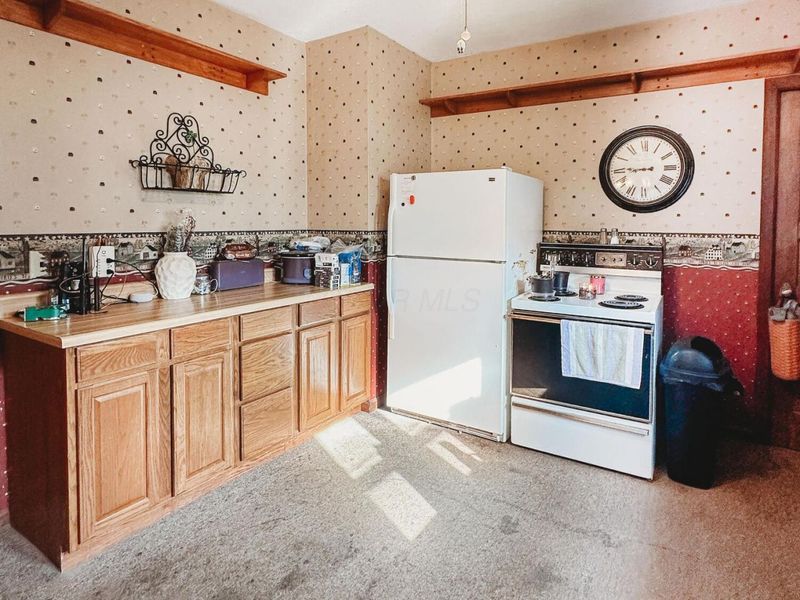 189 E Main Street, Mount Sterling, OH 43143 Photo 10