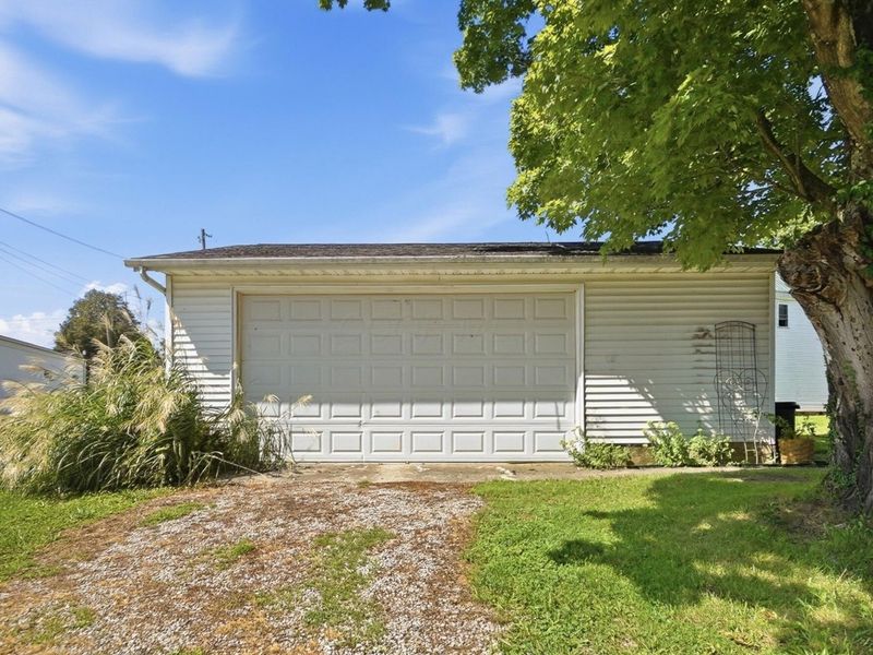 189 E Main Street, Mount Sterling, OH 43143 Photo 38