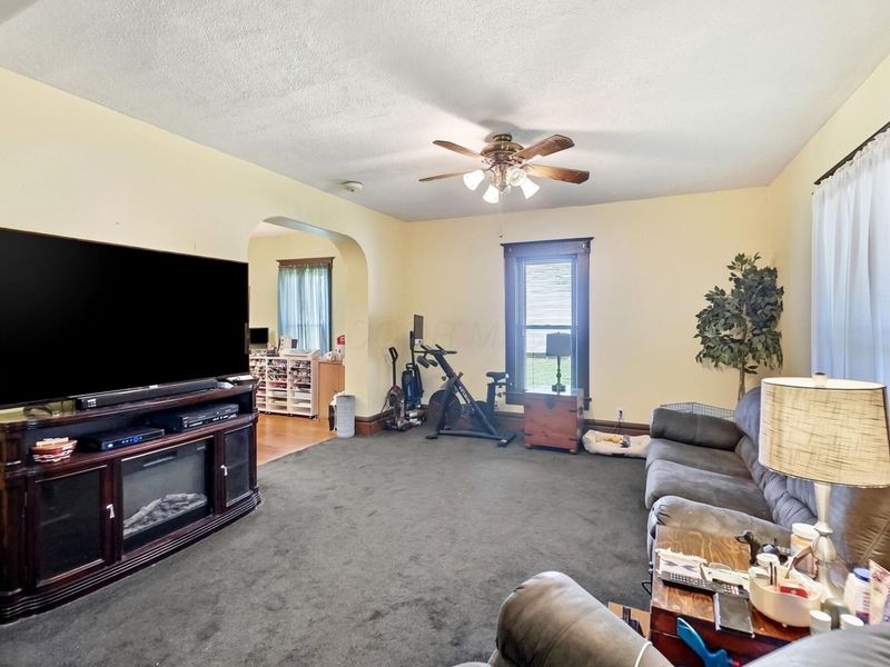 189 E Main Street, Mount Sterling, OH 43143 Photo 5