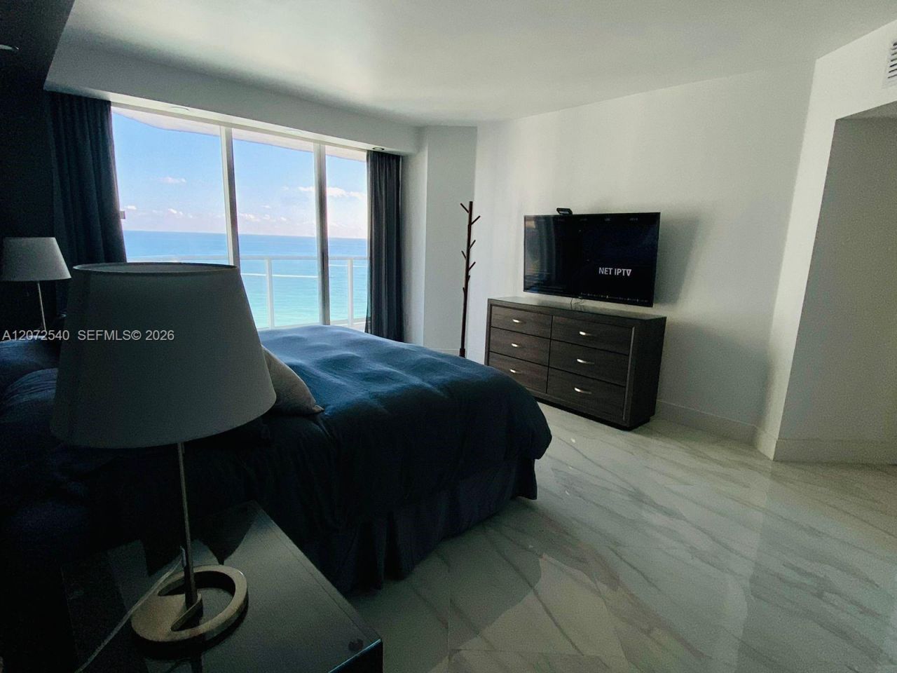 16445 Collins Ave , Unit 1624, Sunny Isles Beach, FL 33160 Photo