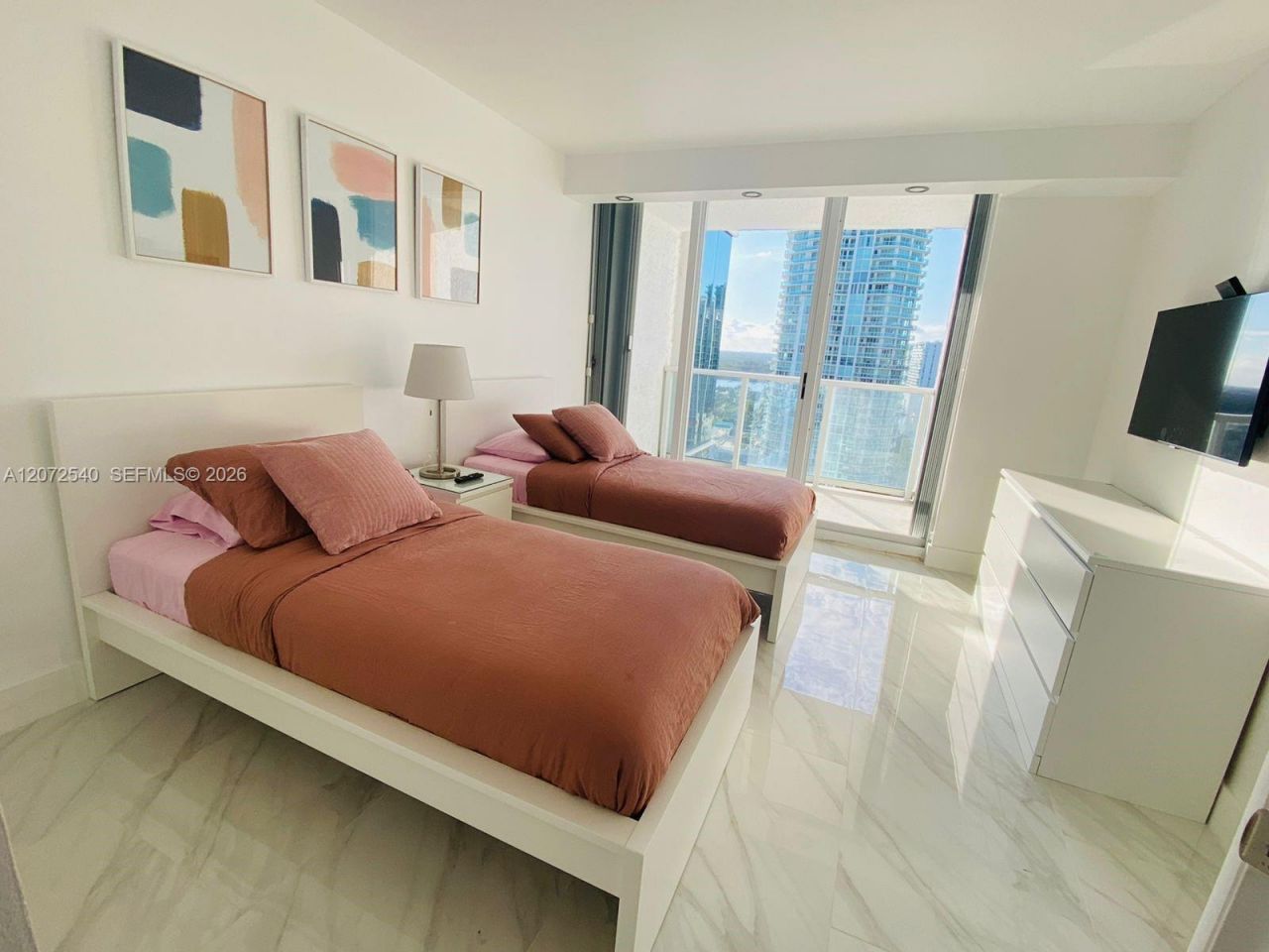 16445 Collins Ave , Unit 1624, Sunny Isles Beach, FL 33160 Photo