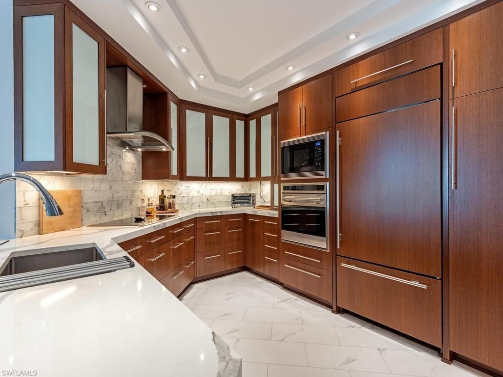 60 Seagate Dr, Unit 1505, Naples, FL 34103 Photo