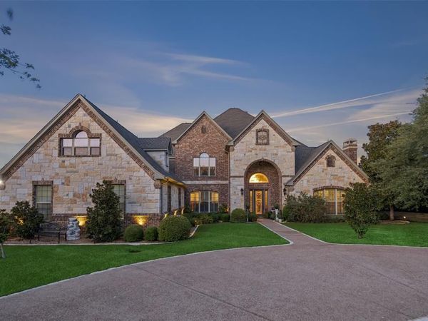 826 Cimmarron Bay Drive, Runaway Bay, TX 76426