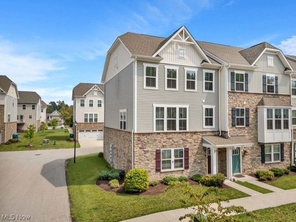 1470 Caymus Court, Avon, OH 44011
