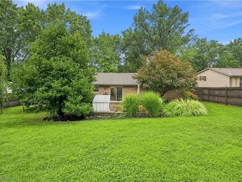 401 Springbrook Drive SW, New Philadelphia, OH 44663 Photo 35