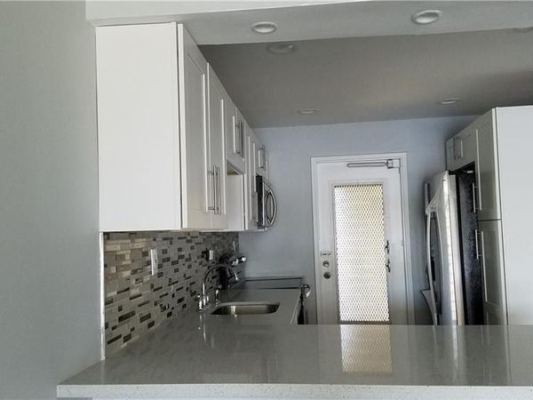3100 N COURSE Lane, Unit 210, Pompano Beach, FL 33069