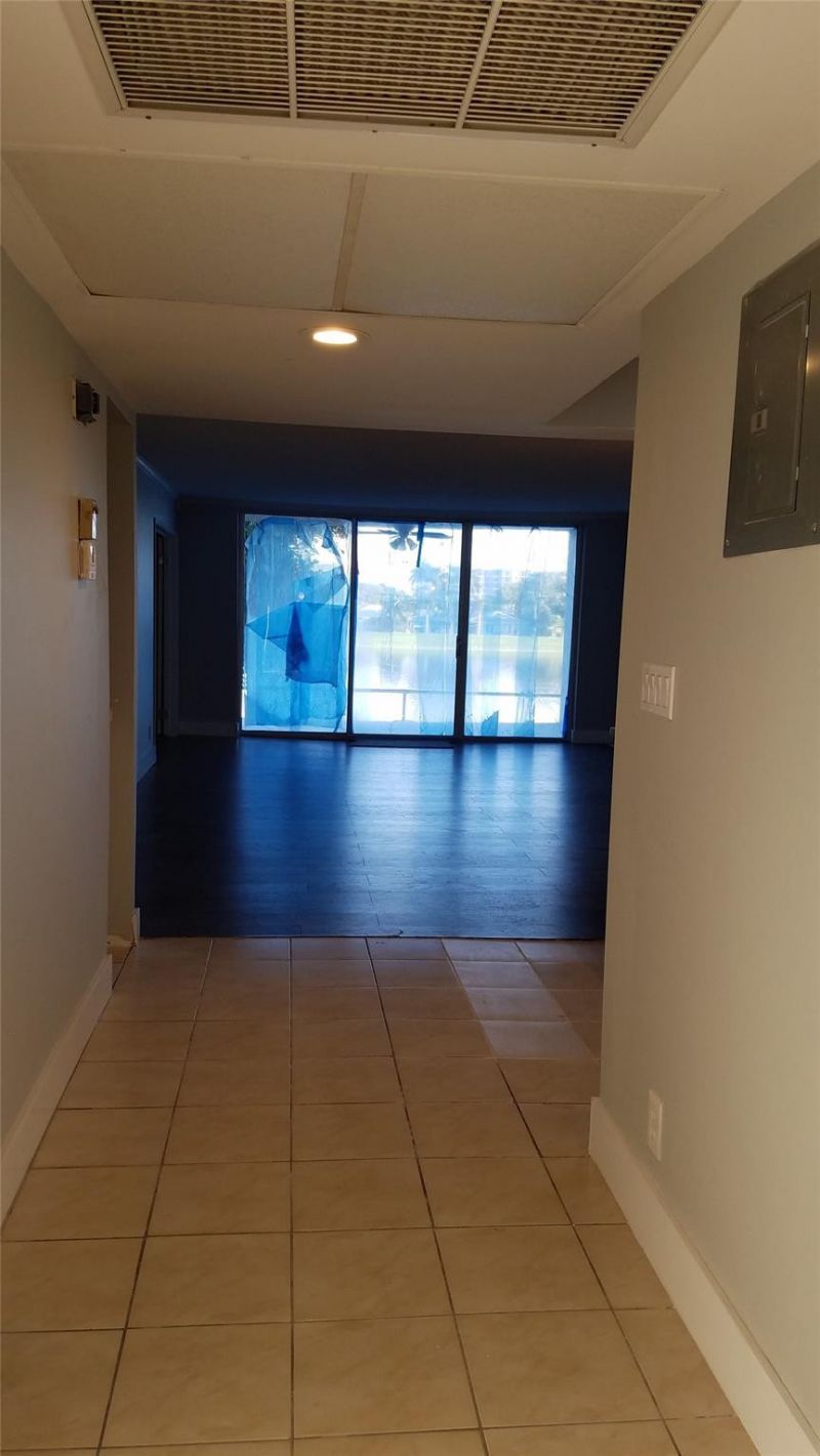 3100 N Course Lane, Unit 210, Pompano Beach, FL 33069 Photo