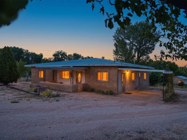 12 Vereda Romero , Unit A, Santa Fe, NM 87506