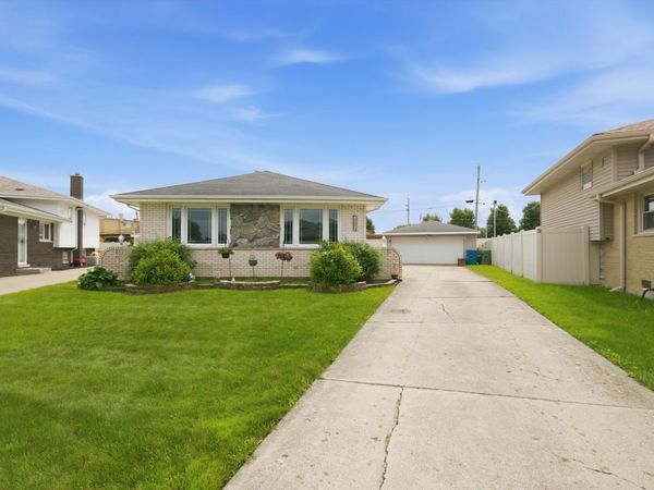 4517 110th Place, Oak Lawn, IL 60453