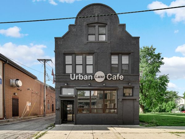 2911 E 79th Street , Chicago, IL 60649