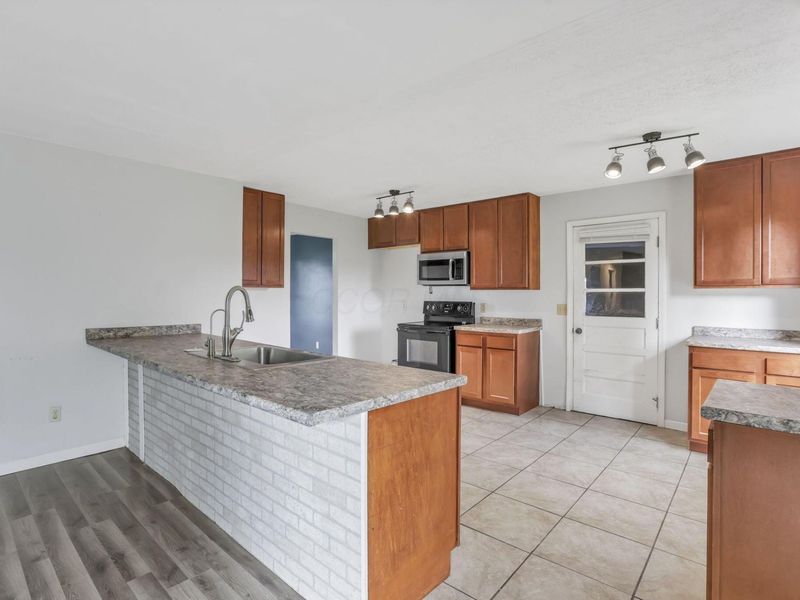 12424 Graham Drive , Orient, OH 43146 Photo 17
