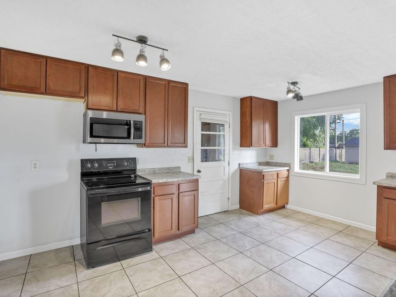 12424 Graham Drive , Orient, OH 43146 Photo 20